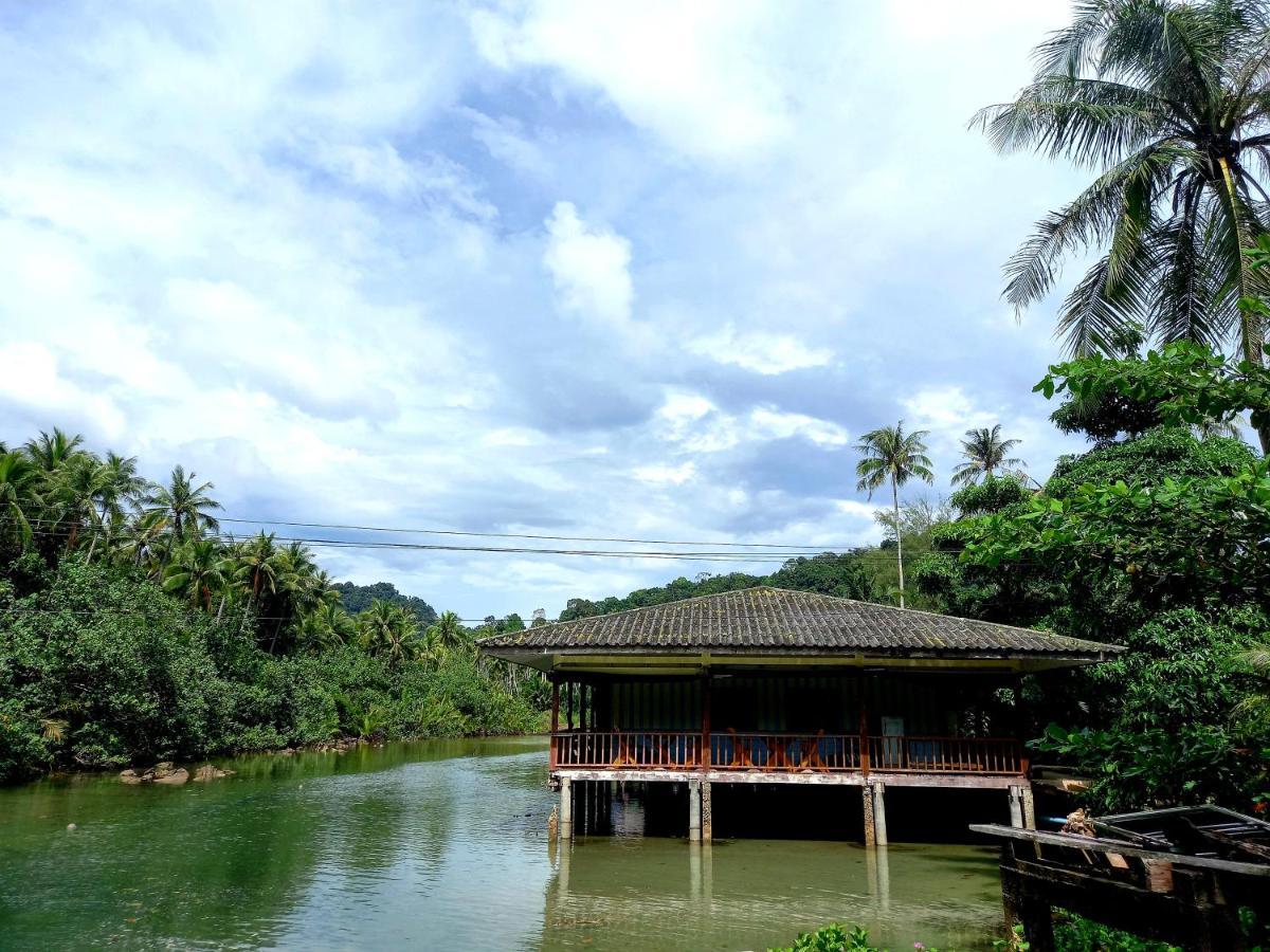 Ao Jark Homestay Ban Bang Bao  외부 사진